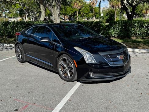 Used 2016 Cadillac ELR w/ Performance Package image 2