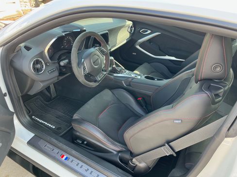 Used 2023 Chevrolet Camaro ZL1 image 6