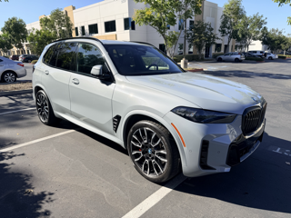 Used 2025 BMW X5 xDrive50e w/ M Sport Package AWD/4WD image 14