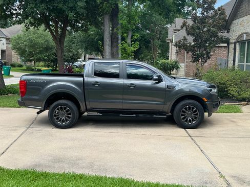 Used 2019 Ford Ranger Lariat w/ Equipment Group 501A Mid RWD image 2