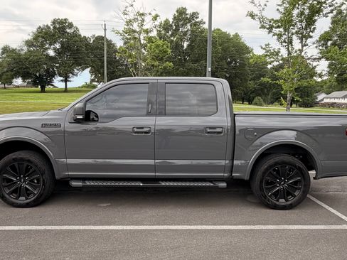 Used 2020 Ford F150 XLT w/ Equipment Group 302A Luxury RWD image 4