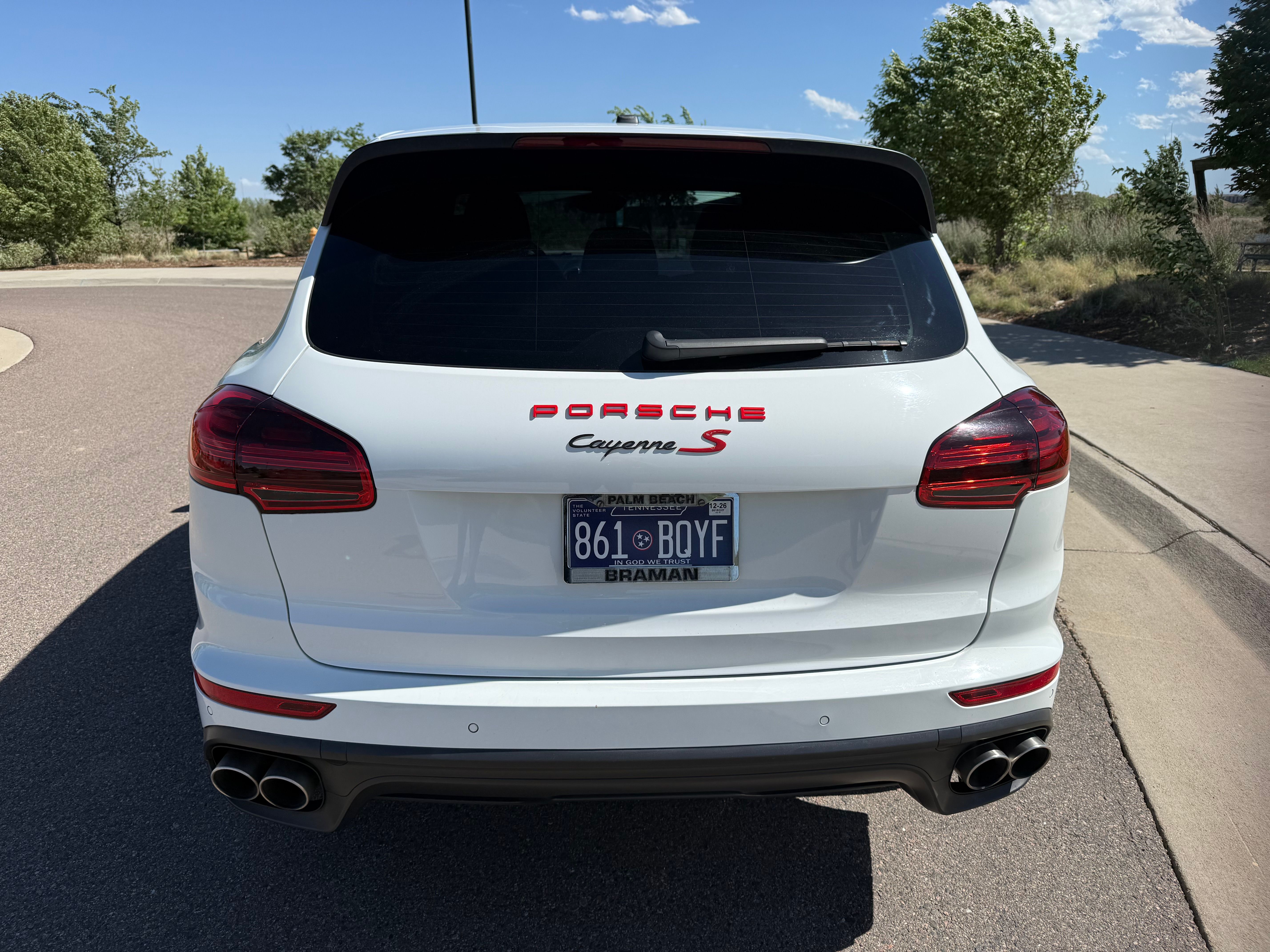Used 2016 Porsche Cayenne S AWD/4WD image 6