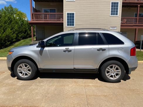 Used 2011 Ford Edge SE w/ 101A Rapid Spec Order Code image 4