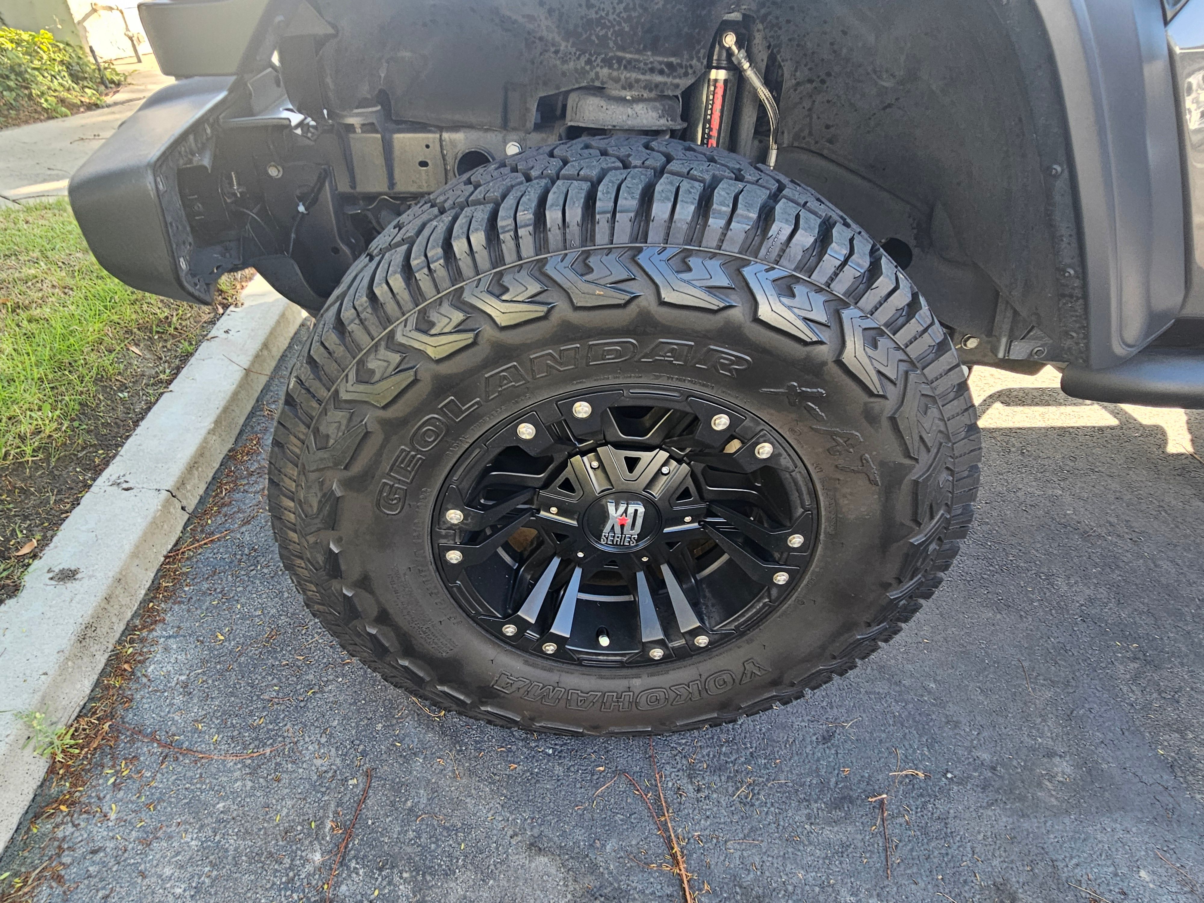 Used 2018 Jeep Wrangler Unlimited Sport S AWD/4WD image 8