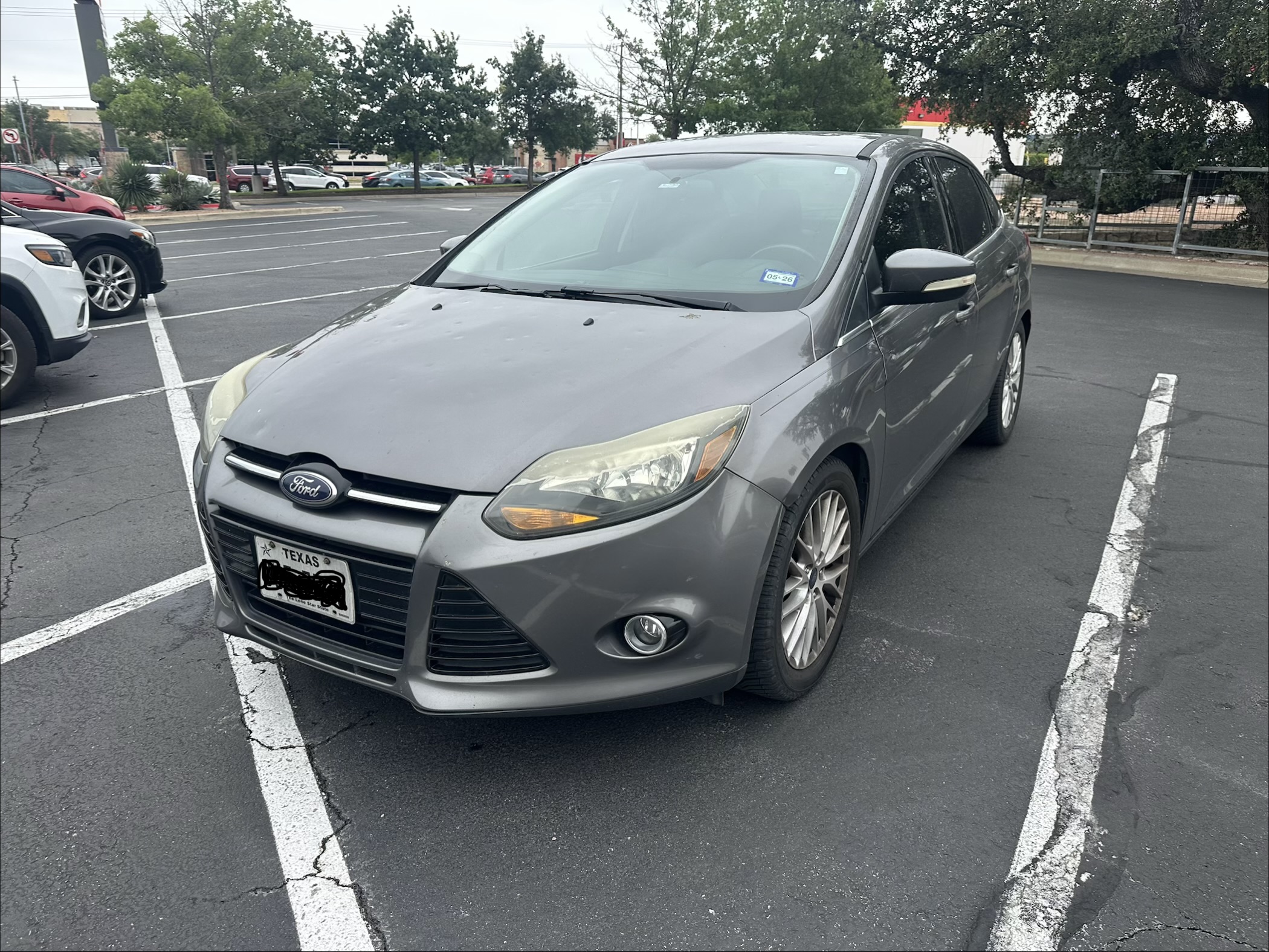 Used 2014 Ford Focus Titanium FWD image 1