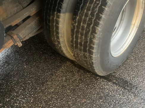 Used 2006 Chevrolet Silverado 3500 4x4 Regular Cab w/ Snow Plow Prep Package image 26