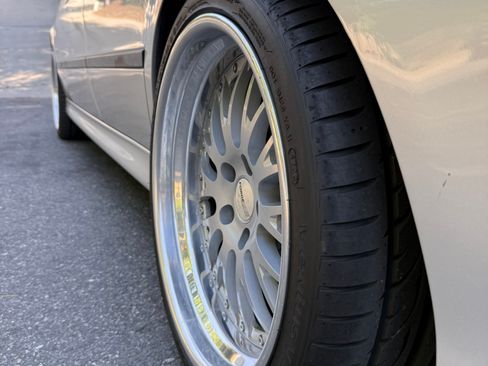 Used 2002 BMW M5 image 15