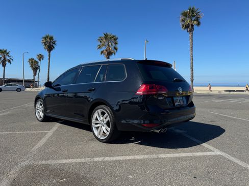 Used 2015 Volkswagen Golf TDI SEL w/ Lighting Package (SEL) FWD image 9