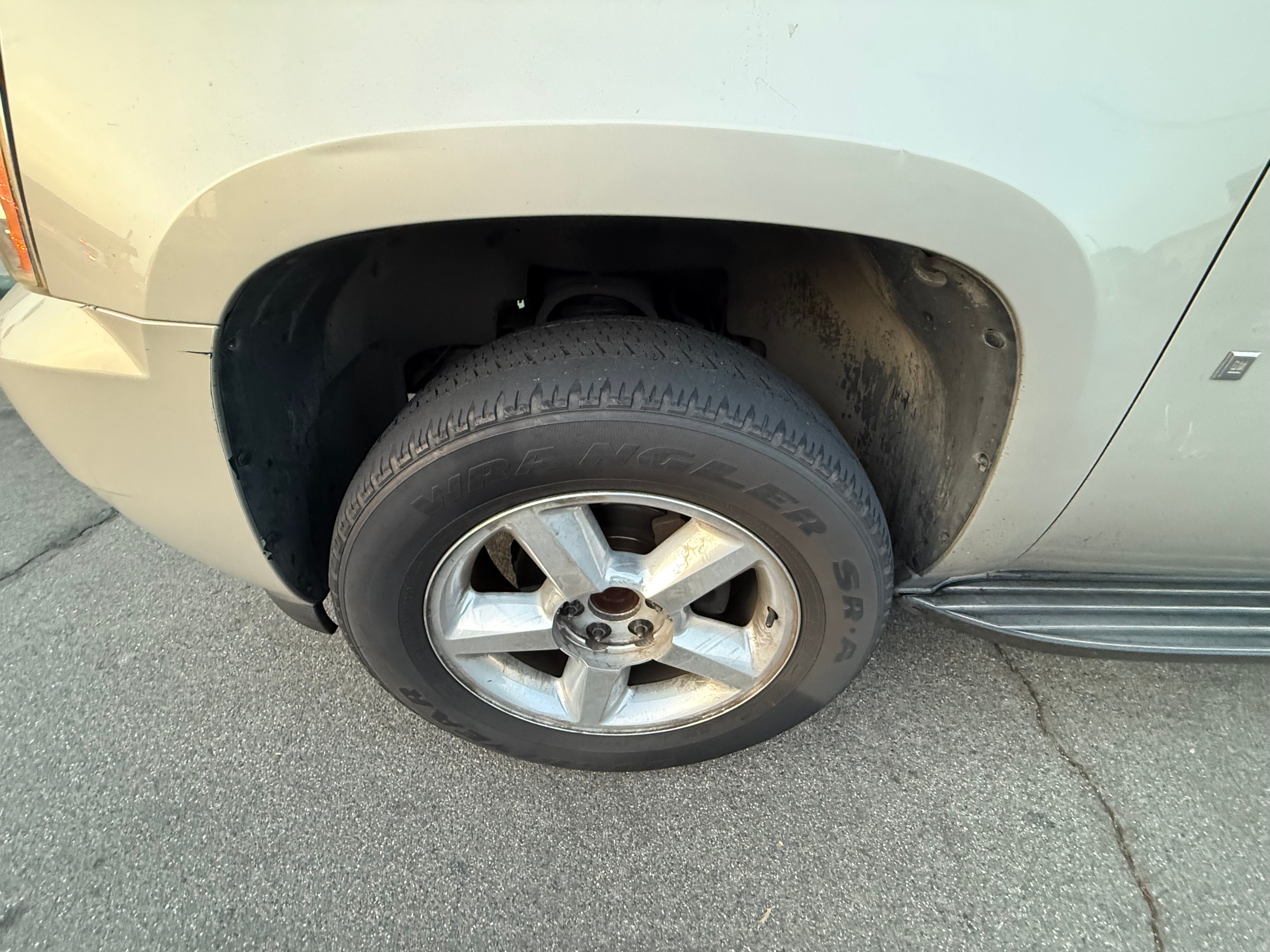 Used 2007 Chevrolet Tahoe LT w/ 1LT Special Edition RWD image 24