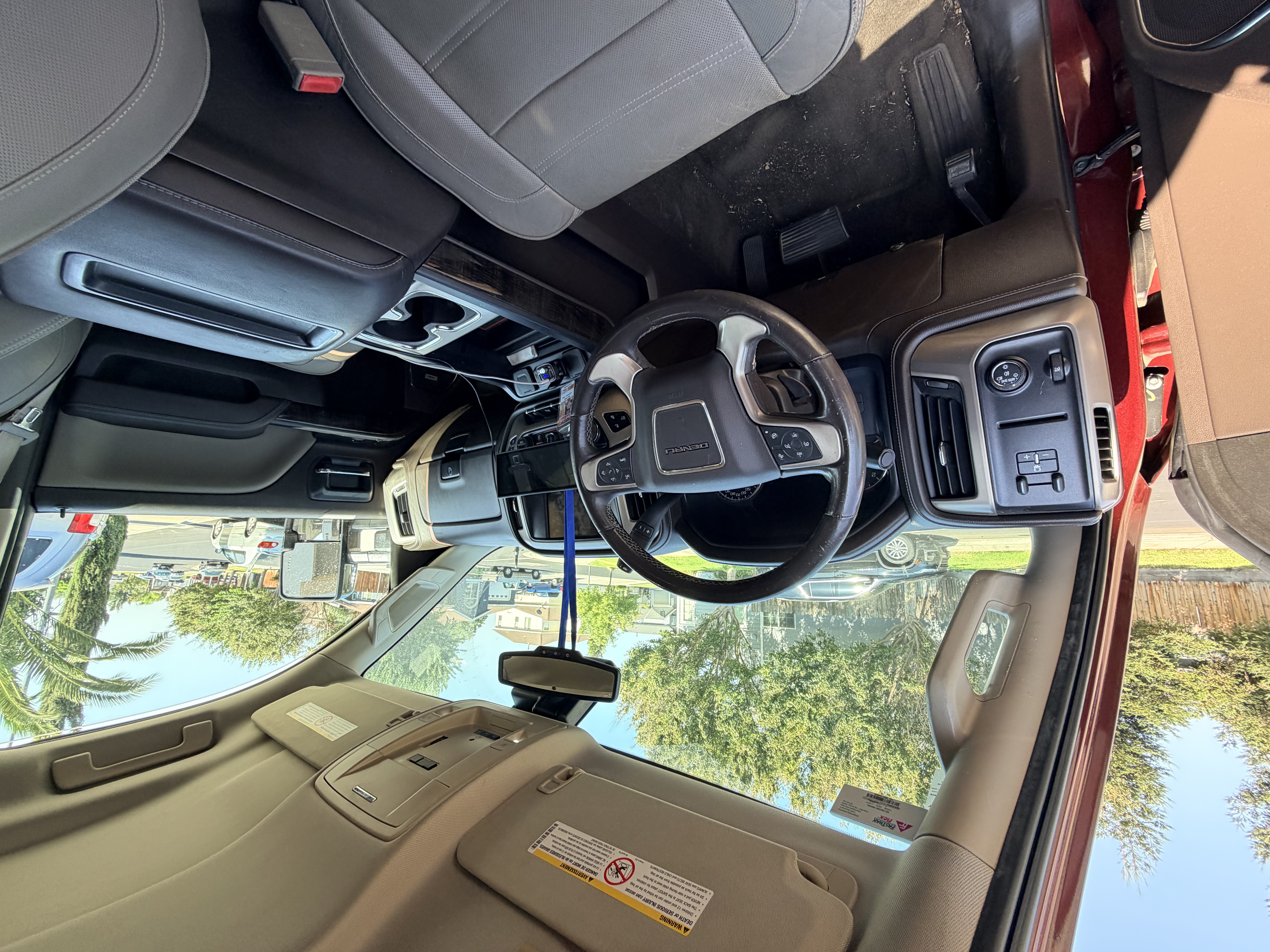 Used 2015 GMC Sierra 2500 Denali w/ Driver Alert Package RWD image 9