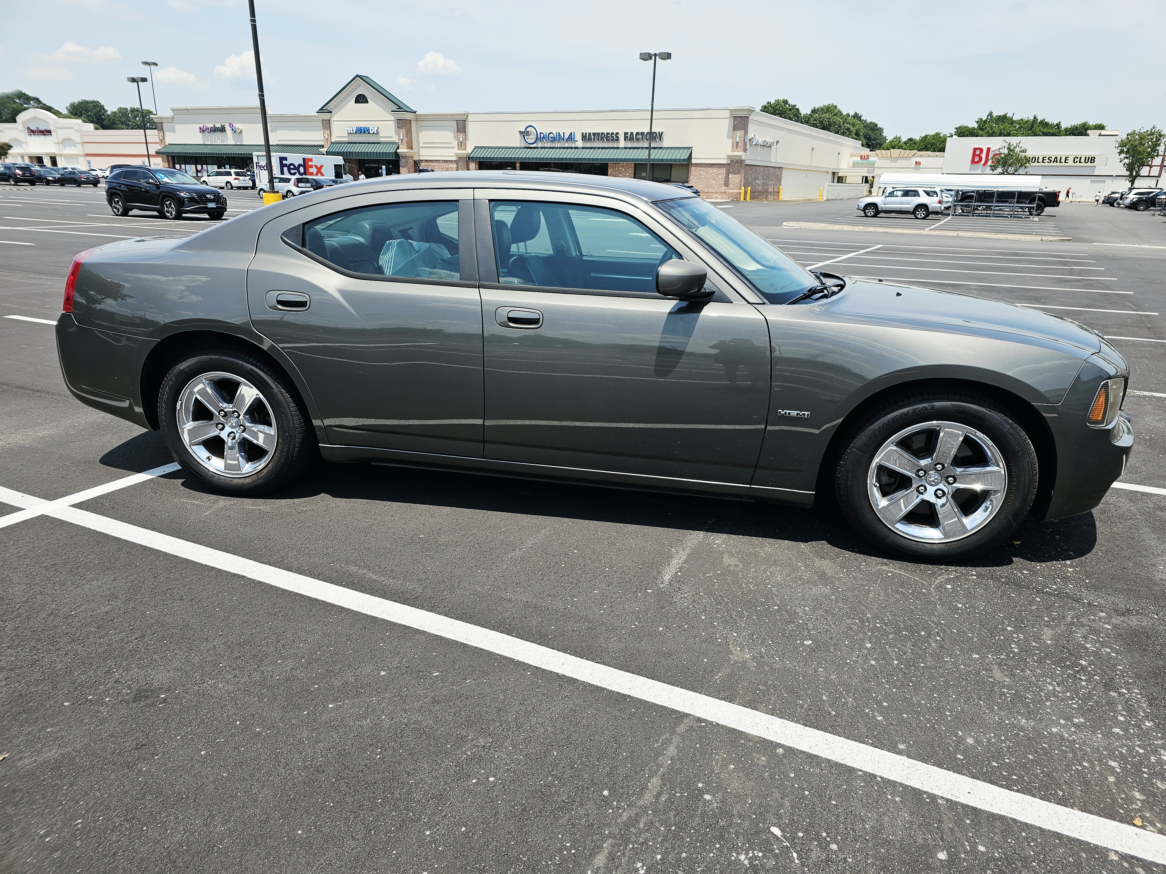 Used 2008 Dodge Charger R/T RWD image 6