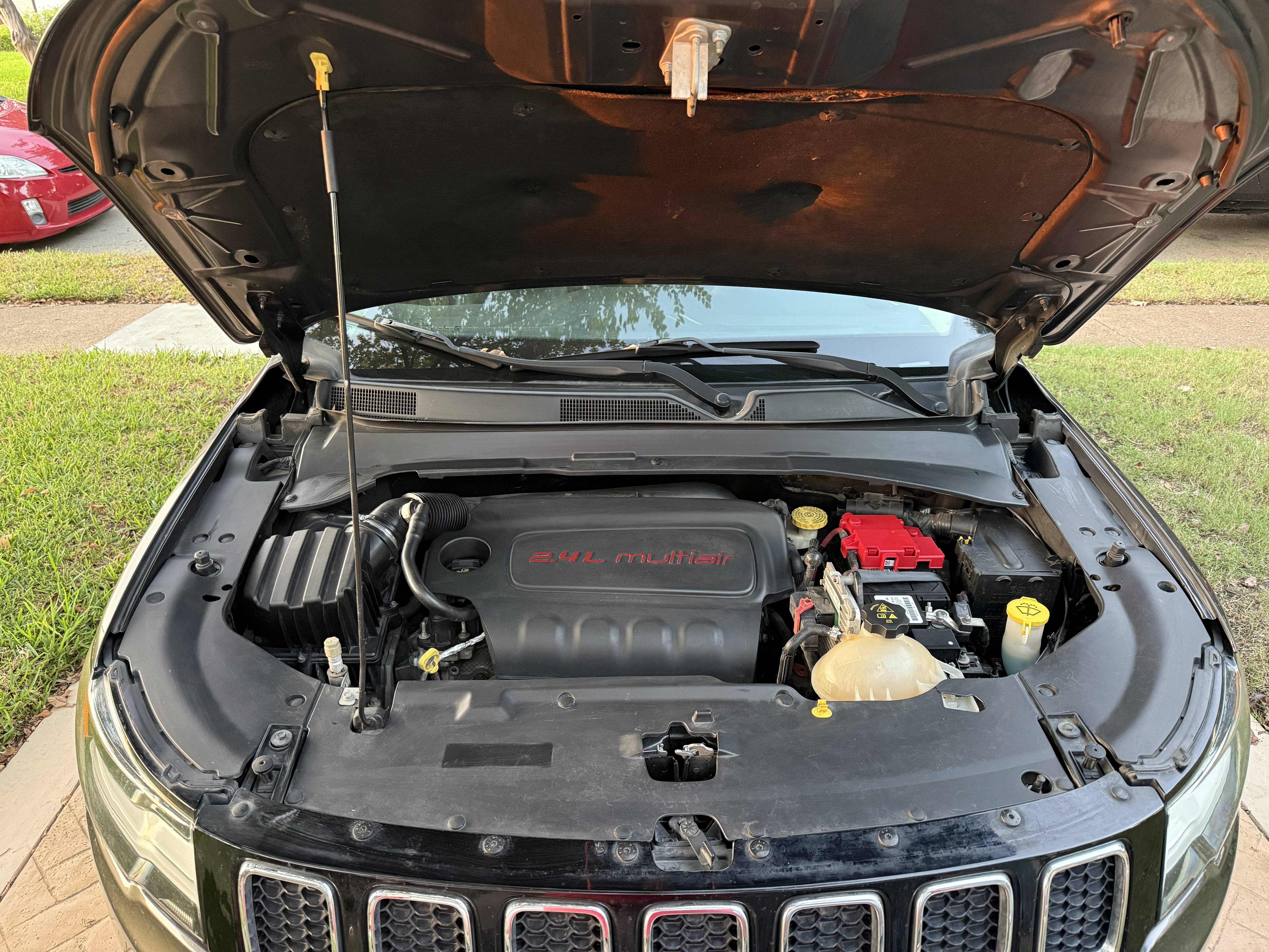 Used 2018 Jeep Compass Limited w/ Navigation Group FWD image 9