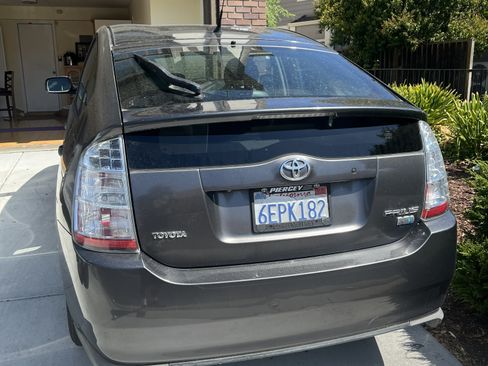 Used 2008 Toyota Prius image 2