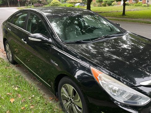 Used 2013 Hyundai Sonata Limited image 8