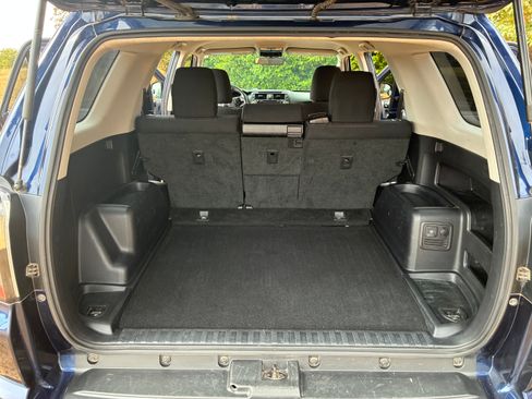 Used 2014 Toyota 4Runner Trail AWD/4WD image 26