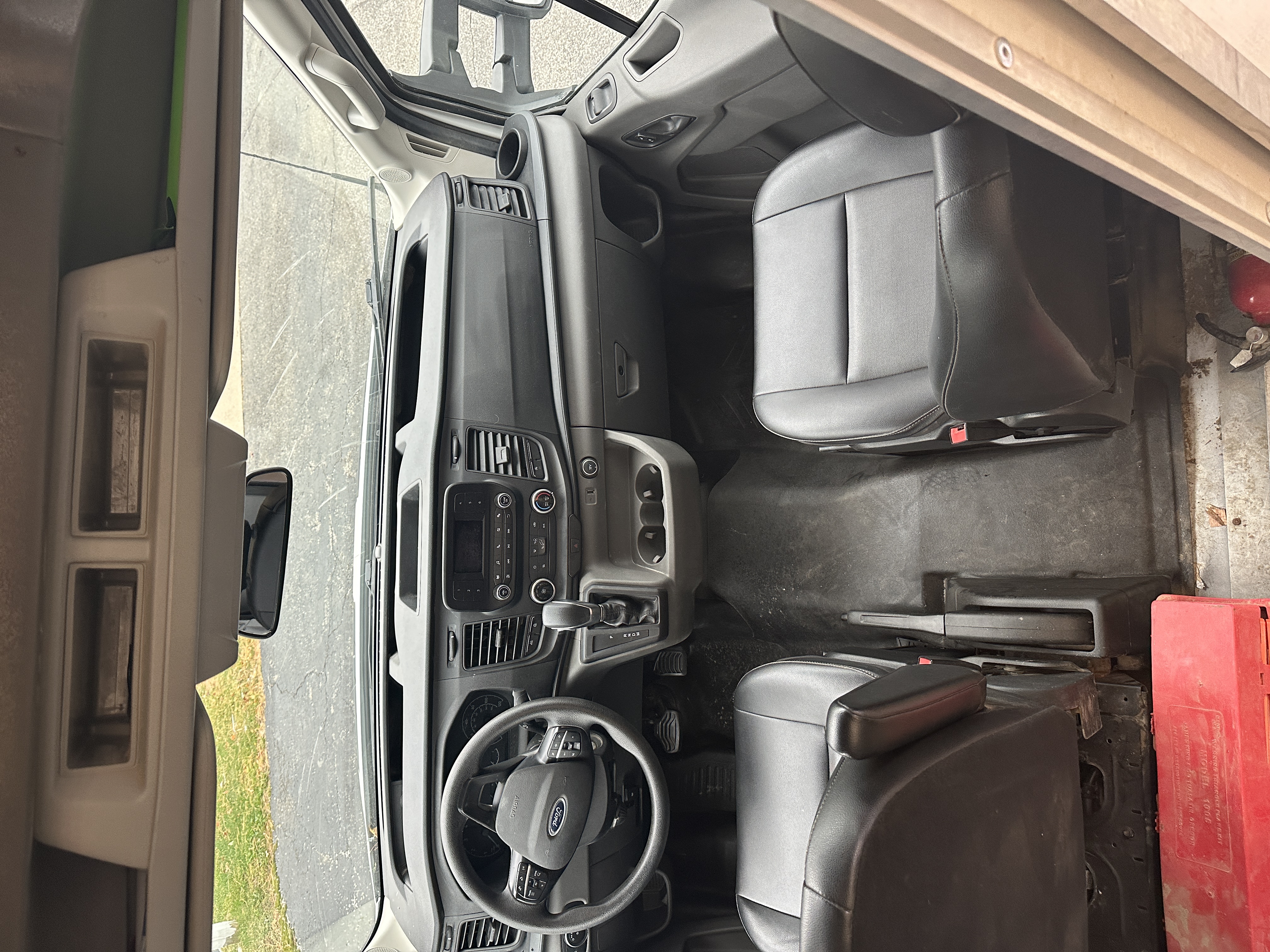Used 2022 Ford Transit 350 DRW AWD w/ Exterior Upgrade Package image 4