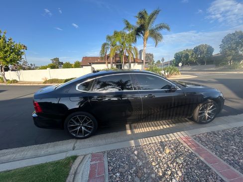 Used 2018 Volvo S90 T6 Momentum w/ Convenience Package AWD/4WD image 15