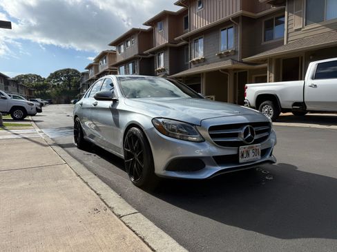Used 2017 Mercedes-Benz C 300 Sedan image 1
