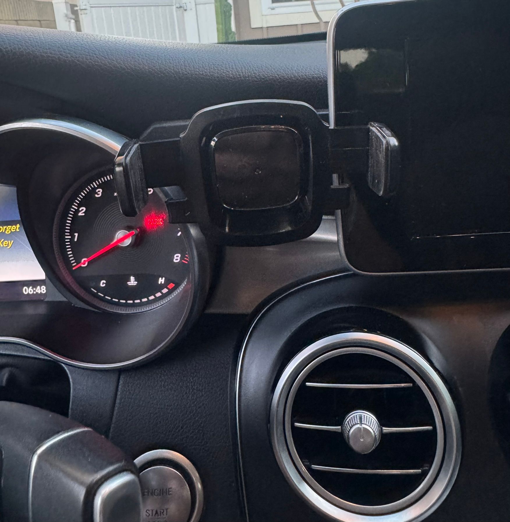 Used 2019 Mercedes-Benz GLC 300 image 17