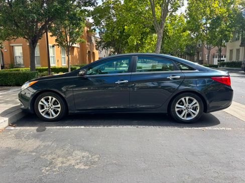 Used 2013 Hyundai Sonata Limited FWD image 5