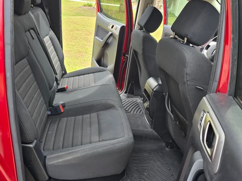 Used 2020 Ford Ranger XLT w/ Equipment Group 301A Mid image 18