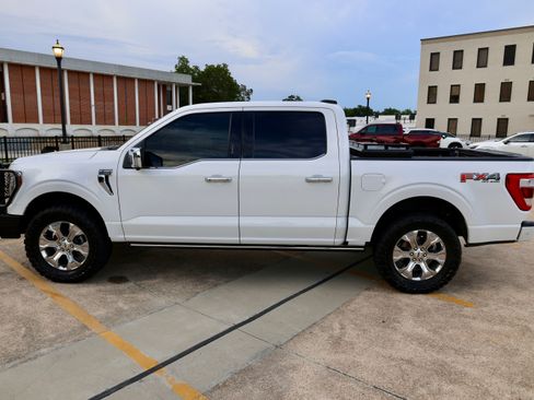 Used 2021 Ford F150 Platinum w/ Equipment Group 701A High AWD/4WD image 11