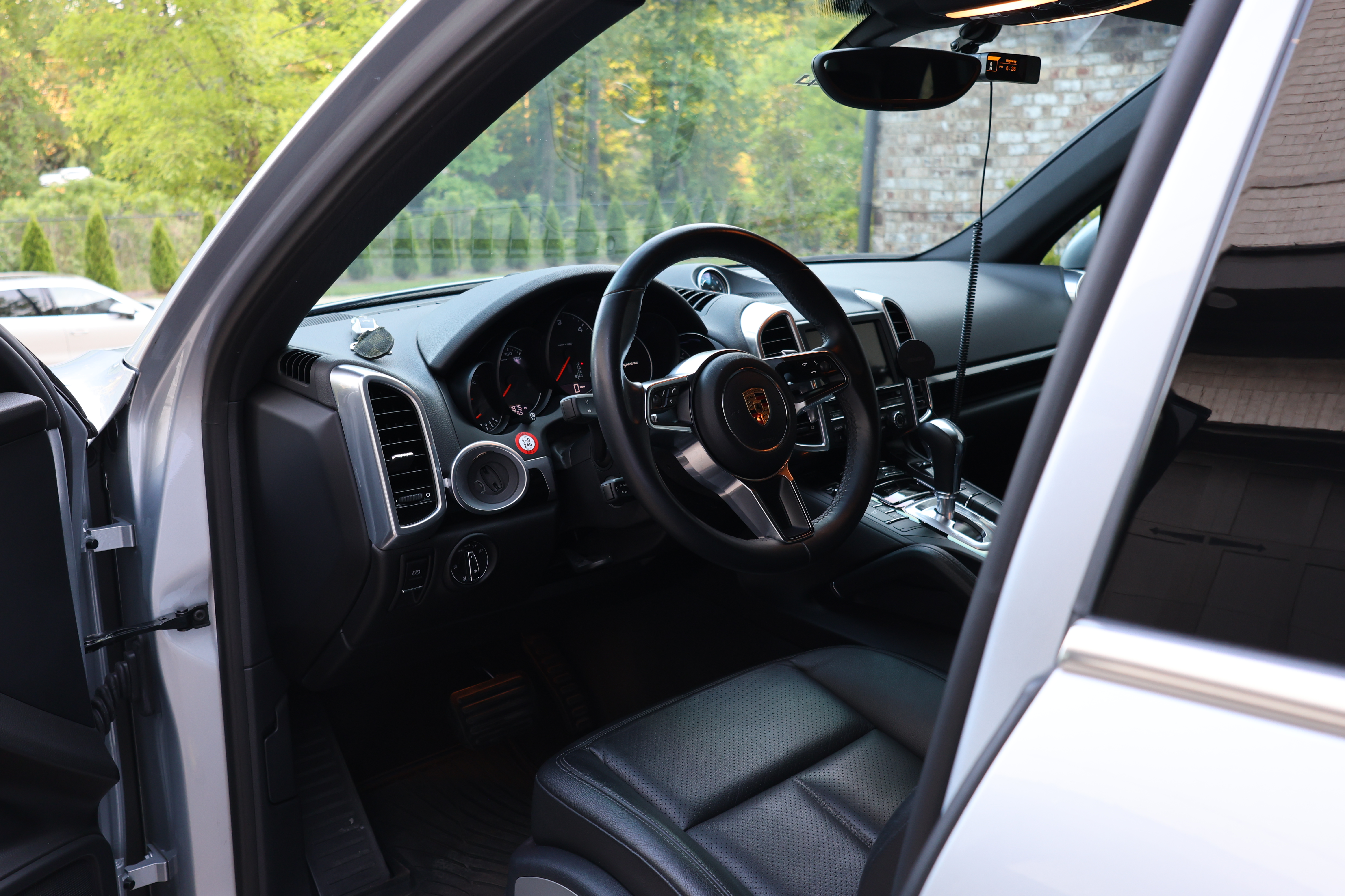 Used 2016 Porsche Cayenne Diesel AWD/4WD image 23
