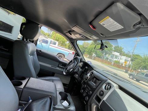 Used 2014 Ford F150 XLT w/ Equipment Group 302A Luxury image 6