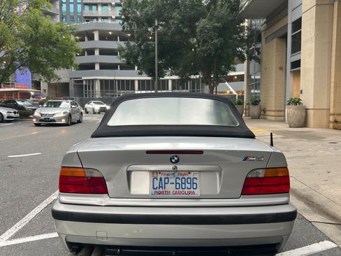 Used 1999 BMW M3 Convertible RWD image 5