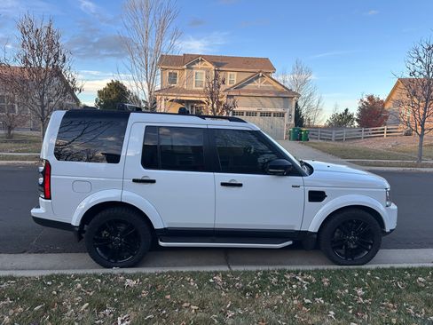 Used 2016 Land Rover LR4 HSE Silver Edition image 20