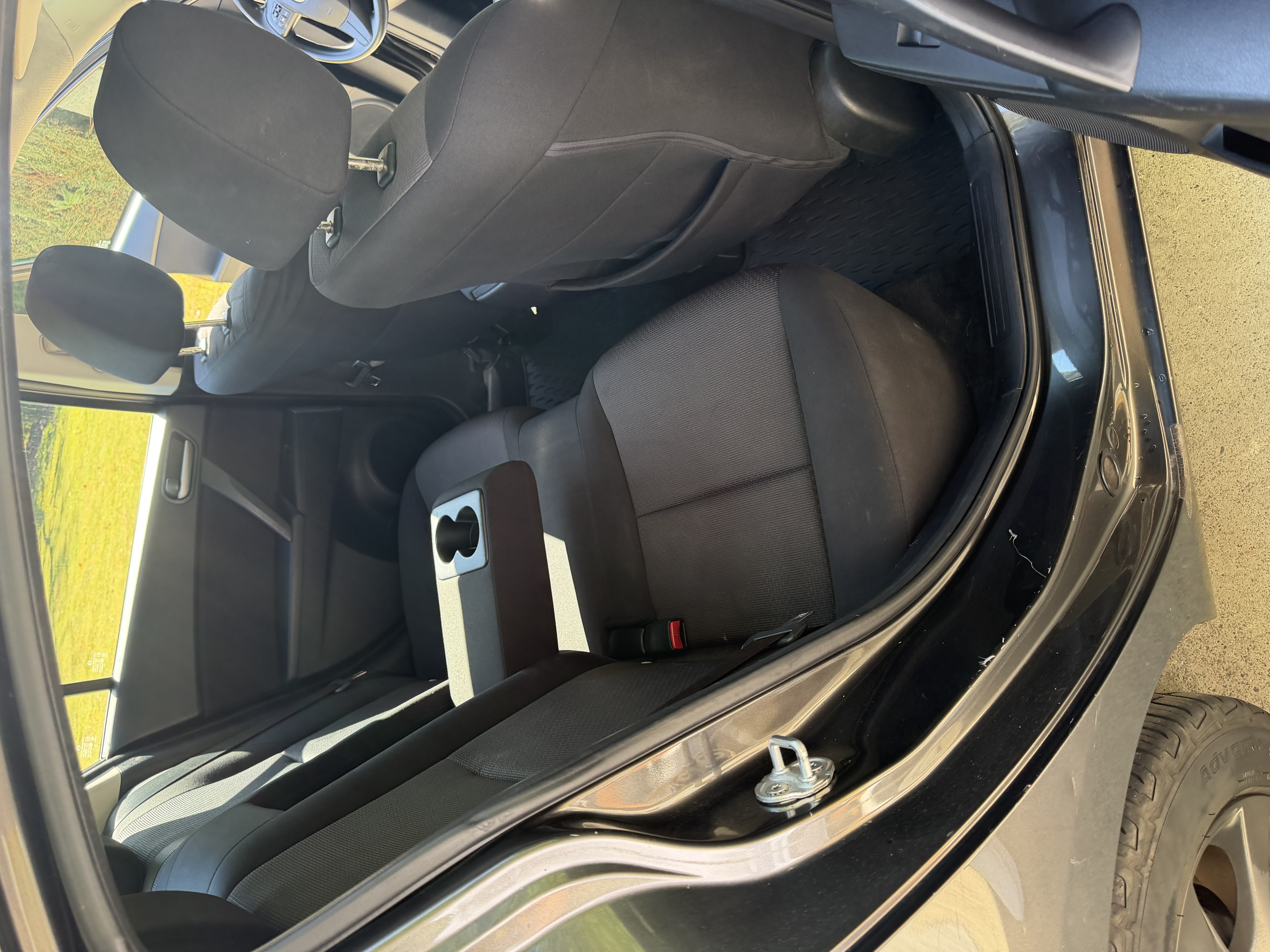 Used 2010 MAZDA MAZDA3 i Touring FWD image 8