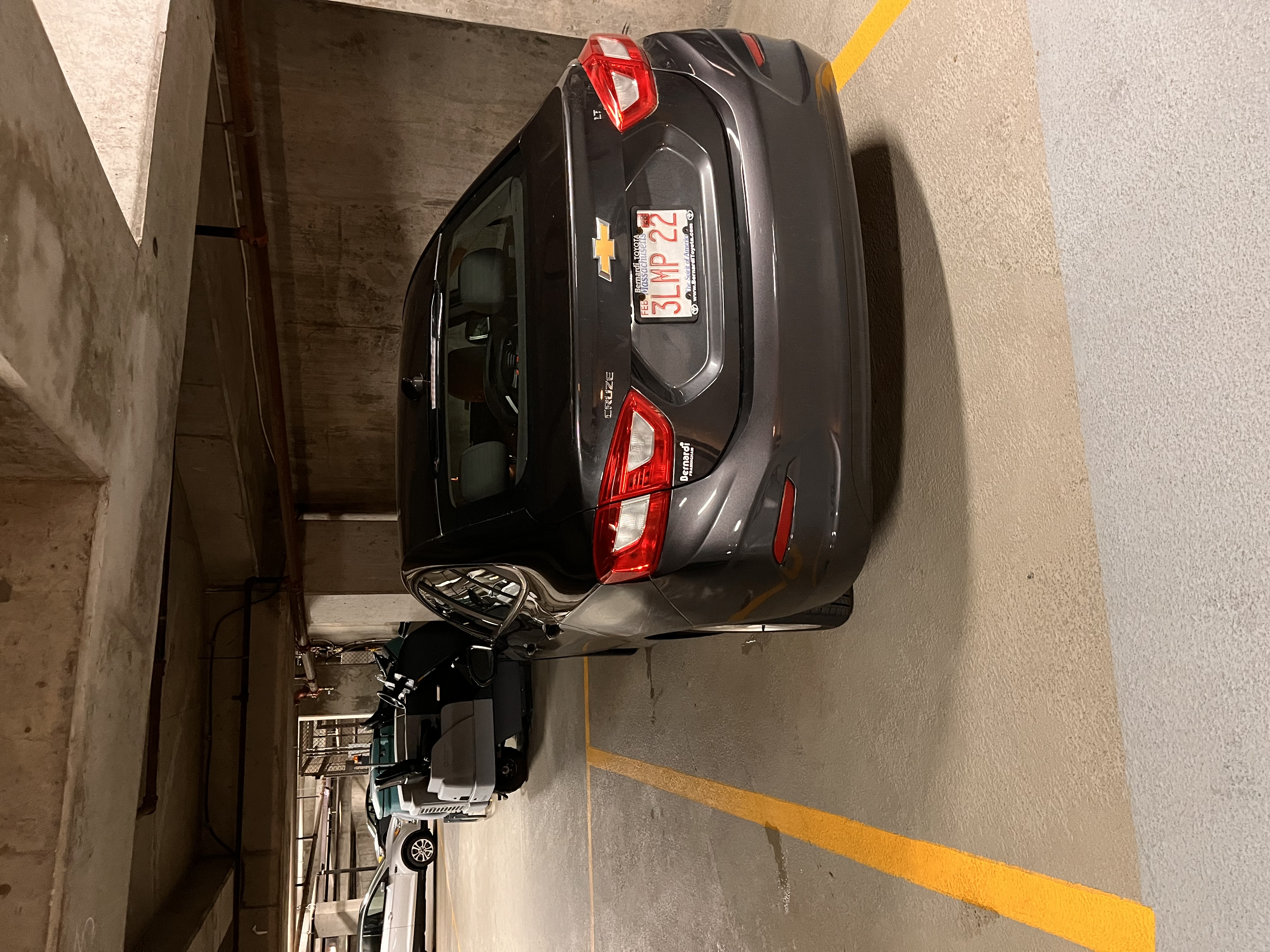 Used 2016 Chevrolet Cruze LT FWD image 6