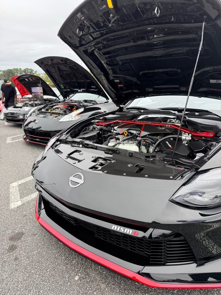 Used 2024 Nissan Z NISMO w/ Floor Mat Package RWD image 6