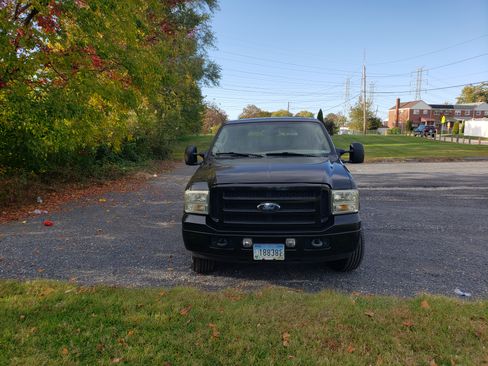 Used 2005 Ford Excursion Limited image 6