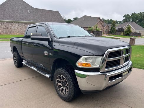 Used 2012 RAM 2500 ST w/ Chrome Appearance Group AWD/4WD image 11