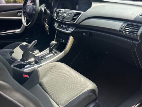 Used 2015 Honda Accord LX-S image 18