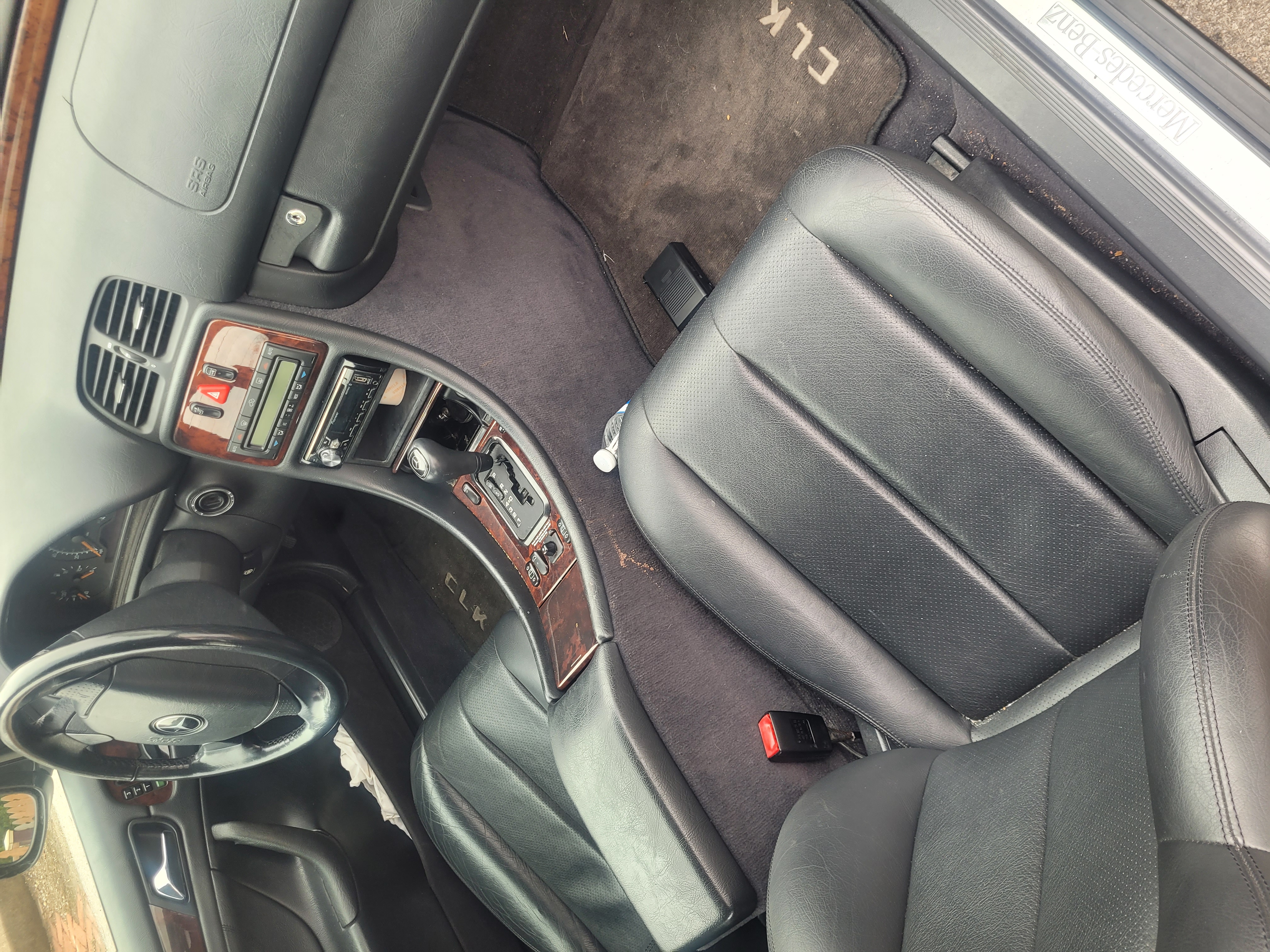Used 1998 Mercedes-Benz CLK 320 Coupe image 21