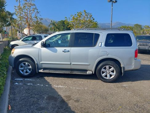 Used 2013 Nissan Armada SV image 2