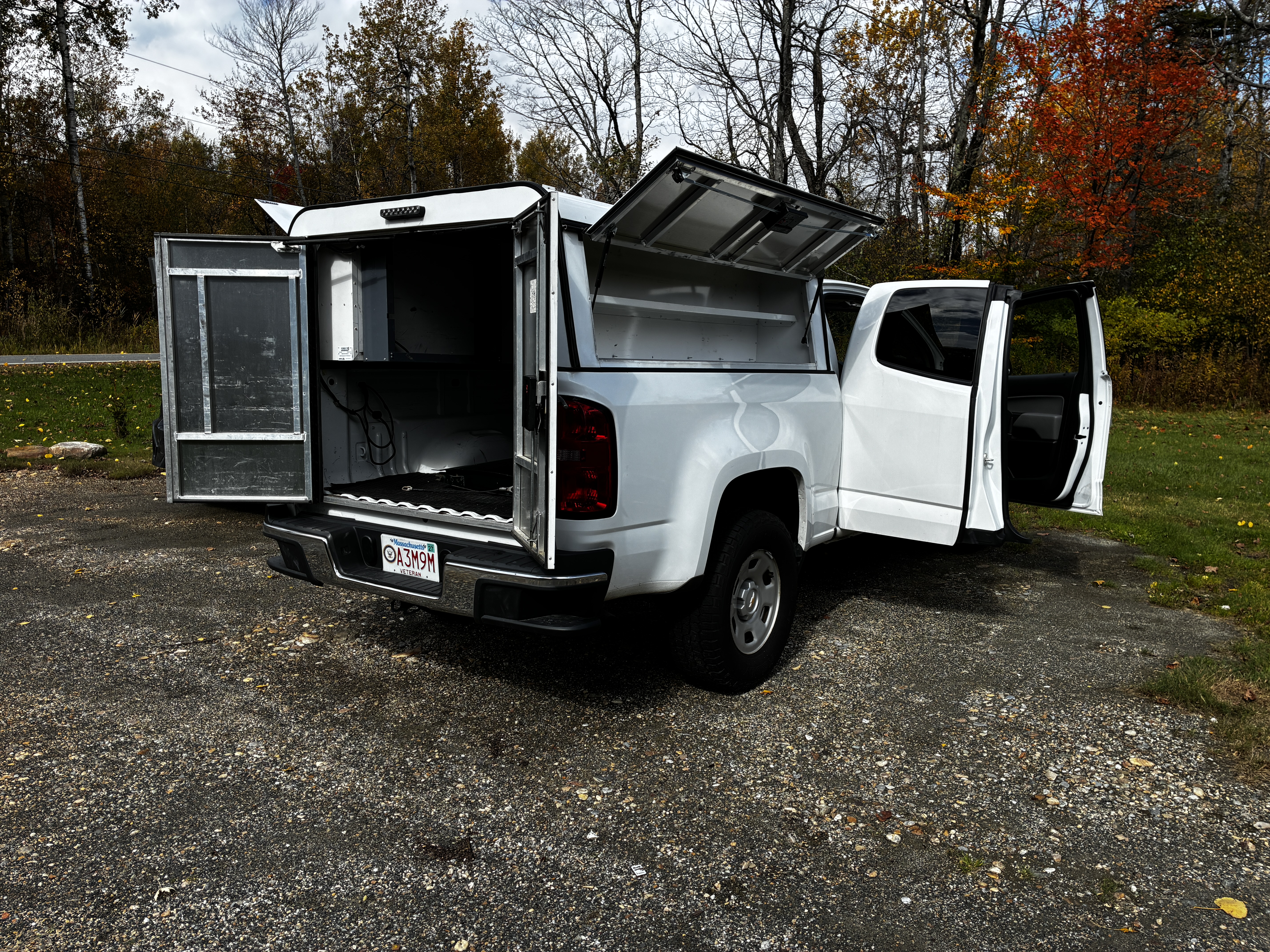 Used 2020 Chevrolet Colorado W/T w/ WT Convenience Package RWD image 17