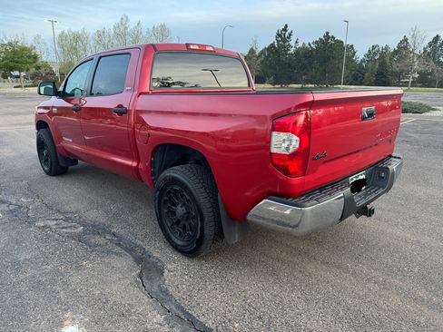 Used 2014 Toyota Tundra SR5 w/ SR5 Upgrade Package image 9
