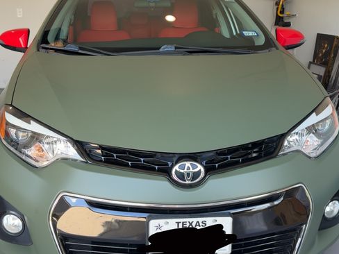 Used 2015 Toyota Corolla S w/ Driver Convenience Package FWD image 1