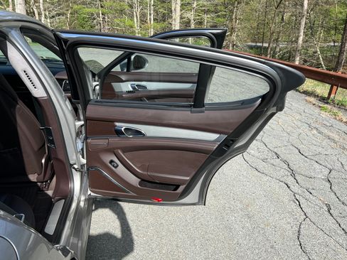 Used 2011 Porsche Panamera Turbo AWD/4WD image 22
