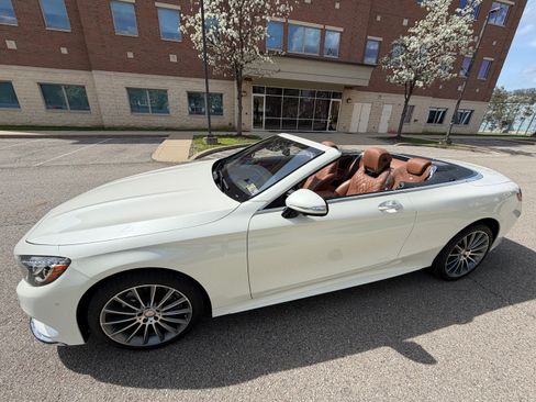 Used 2017 Mercedes-Benz S 550 Cabriolet image 25