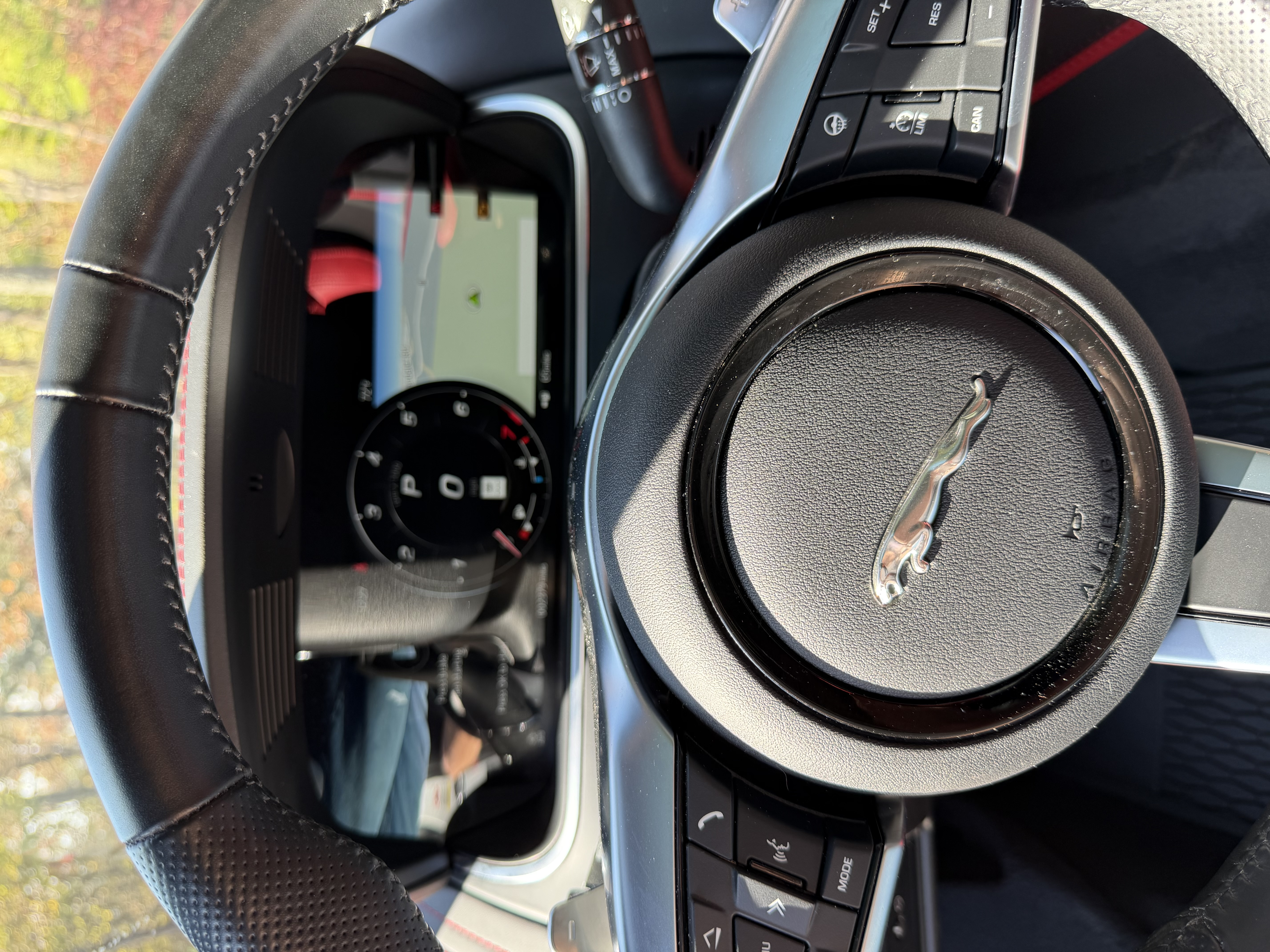 Used 2023 Jaguar F-TYPE R AWD/4WD image 25