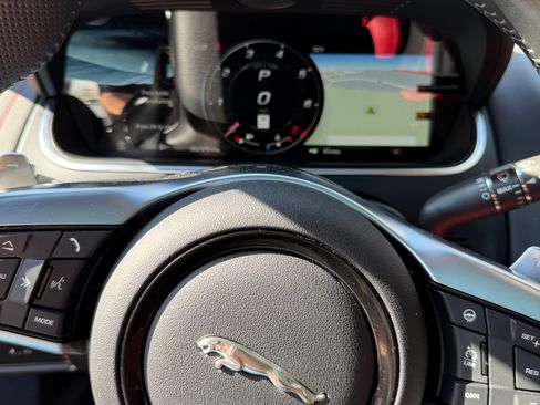 Used 2023 Jaguar F-TYPE R image 25