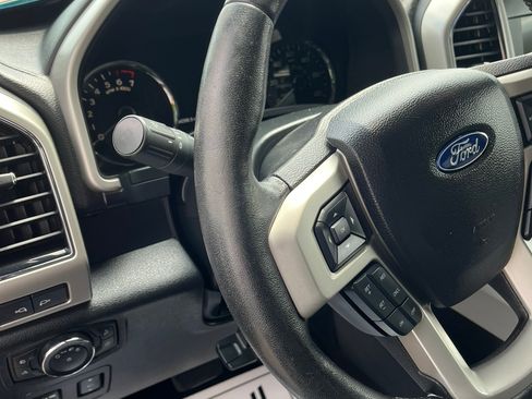Used 2019 Ford F150 Lariat AWD/4WD image 16