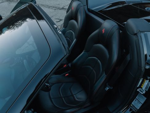 Used 2018 Ferrari 488 Spider image 27