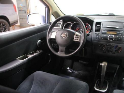 Used 2012 Nissan Versa 1.8 S w/ Plus Pkg image 12