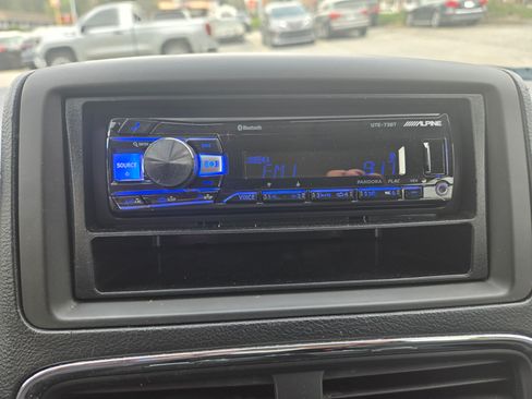 Used 2014 Dodge Grand Caravan American Value Package image 9