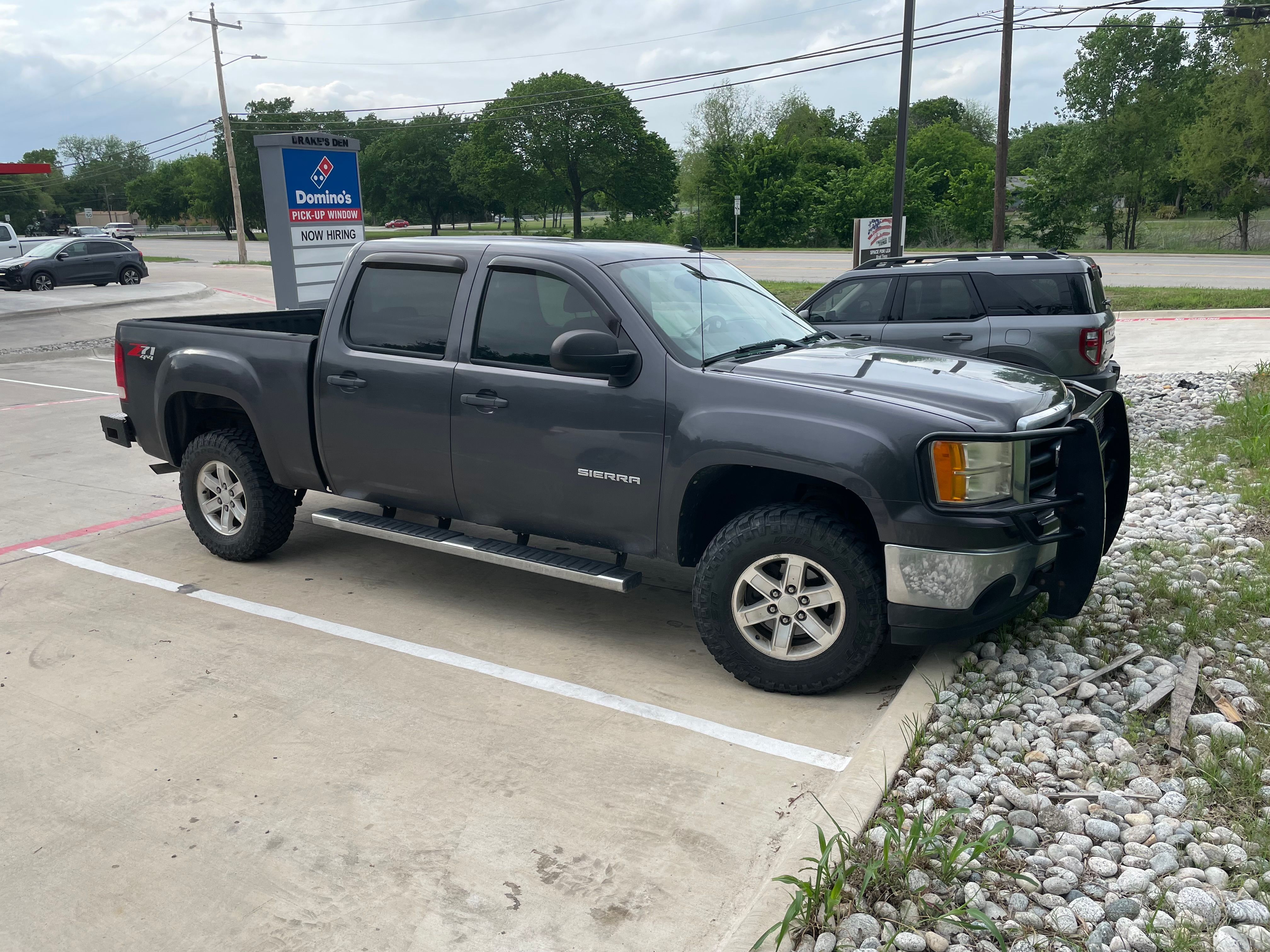 Used 2011 GMC Sierra 1500 SLE w/ Power Tech Package AWD/4WD image 10